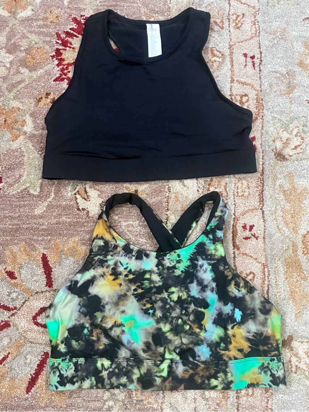 Fabletics Black Sports Bra with Green Multi Tie-Dye Racerback Top - Picture 5 of 7